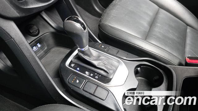 Hyundai Santafe 2016 — photo 12