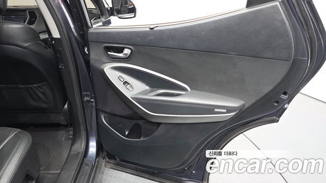 Hyundai Santafe 2016 — photo 15