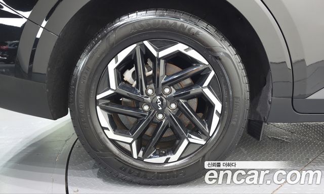 Kia Canival 2025 — photo 5