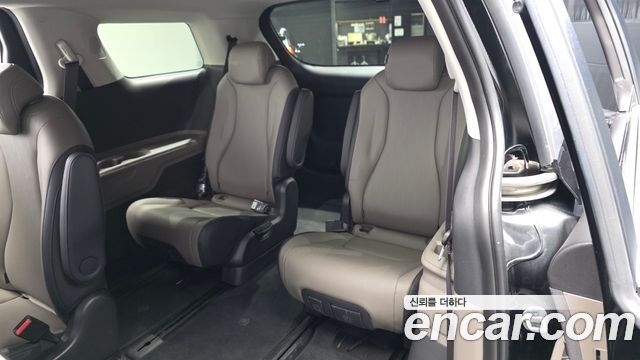 Kia Canival 2025 — photo 19