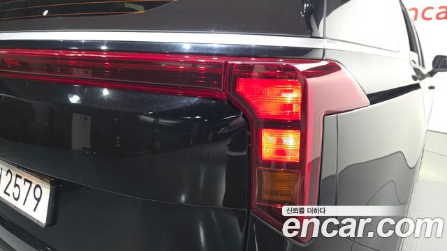 Kia Canival 2025 — photo 9