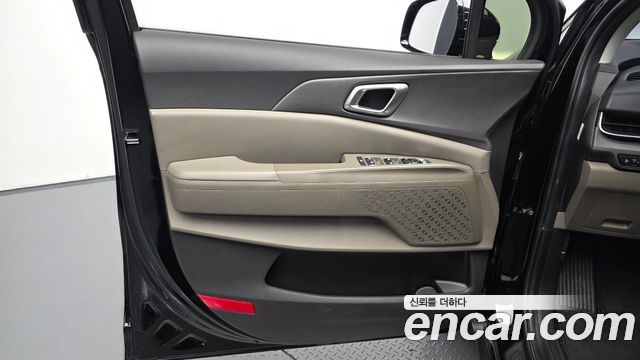 Kia Canival 2025 — photo 14