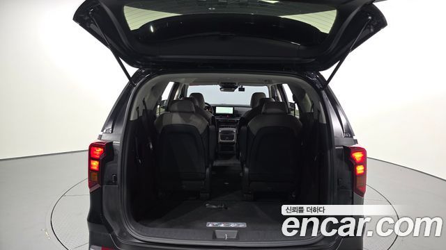 Kia Canival 2025 — photo 30