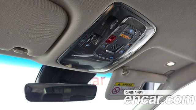 Genesis G80 2022 — photo 25