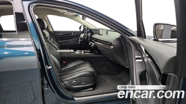Genesis G80 2022 — photo 16