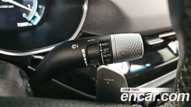 Genesis G80 2022 — photo 27