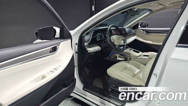 Hyundai Grandeur 2022 — photo 13