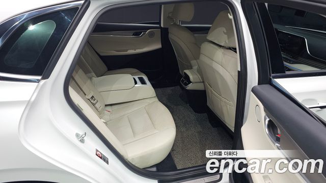 Hyundai Grandeur 2022 — photo 17