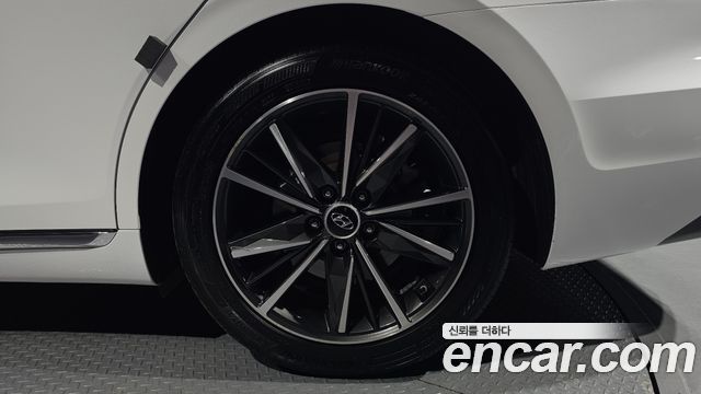 Hyundai Grandeur 2022 — photo 7