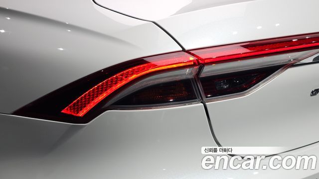 Hyundai Grandeur 2022 — photo 9