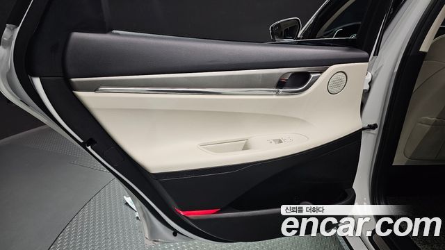 Hyundai Grandeur 2022 — photo 15