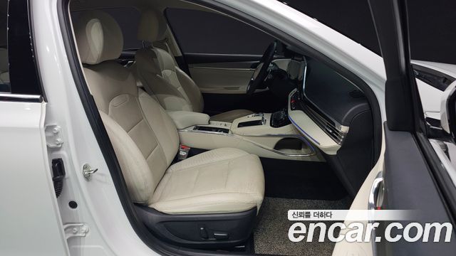 Hyundai Grandeur 2022 — photo 16