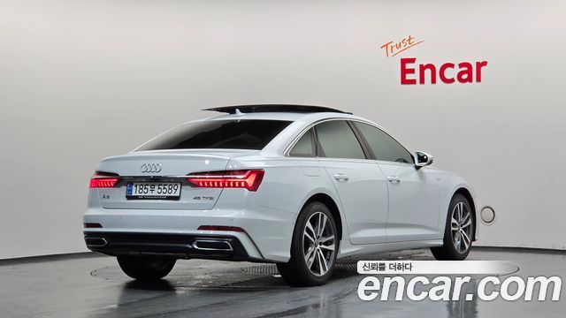 Audi A6 2023 — photo 2