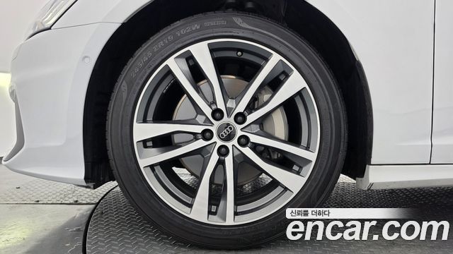 Audi A6 2023 — photo 5