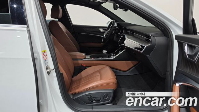 Audi A6 2023 — photo 11