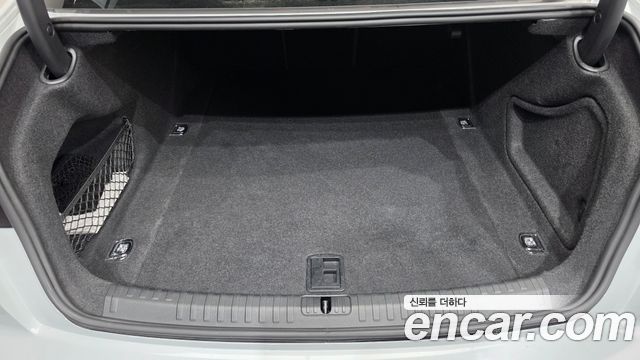 Audi A6 2023 — photo 20
