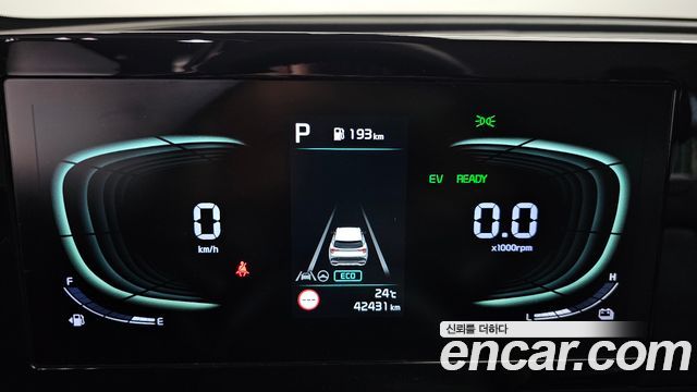 Kia Sportage 2022 — photo 11
