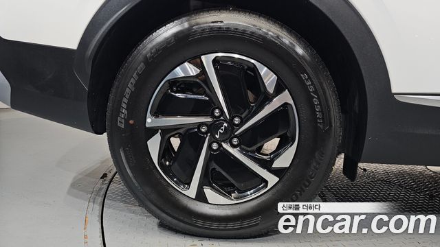 Kia Sportage 2022 — photo 7
