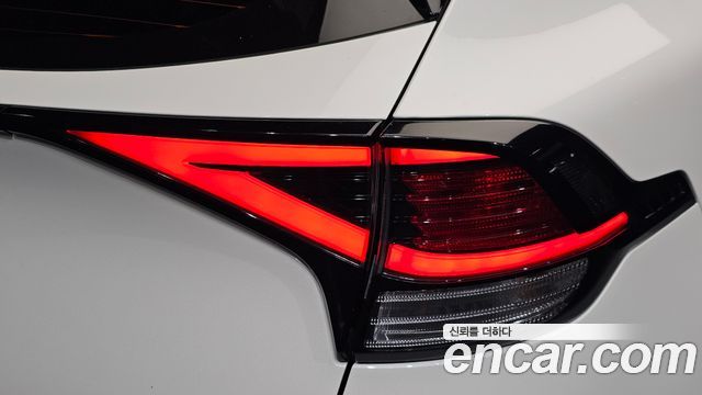 Kia Sportage 2022 — photo 9