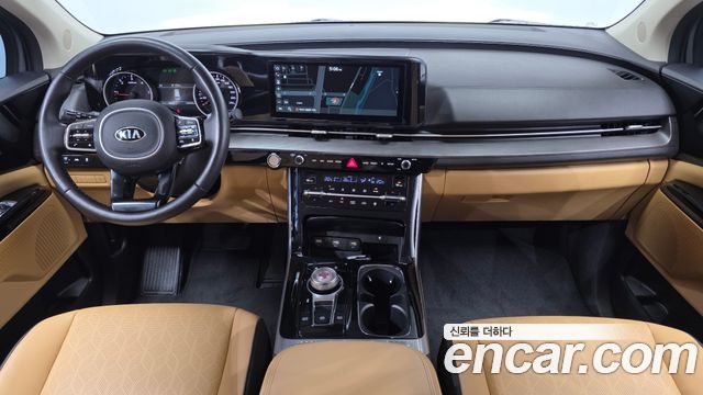 Kia Canival 2021 — photo 10