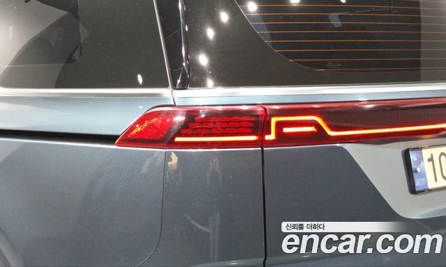 Kia Canival 2021 — photo 9