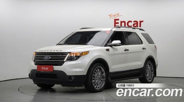 Ford Explorer 2016 — photo 1