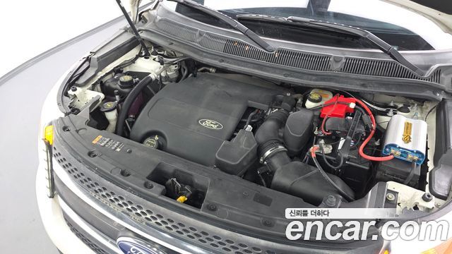 Ford Explorer 2016 — photo 6