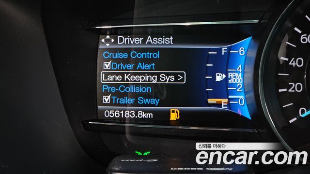 Ford Explorer 2016 — photo 16