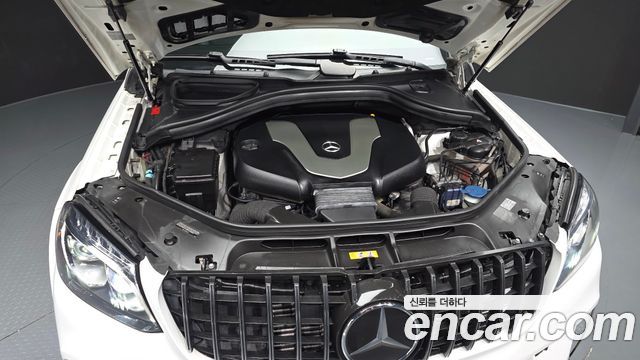 Mercedes-Benz GLS-Class 2017 — photo 6