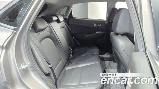 Hyundai Kona 2018 — photo 17