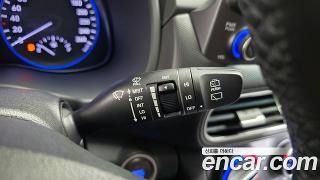Hyundai Kona 2018 — photo 26