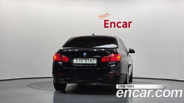 BMW 5-Series 2015 — photo 4