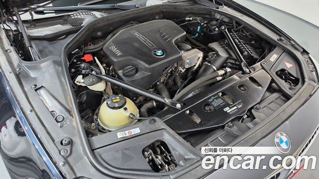 BMW 5-Series 2015 — photo 6