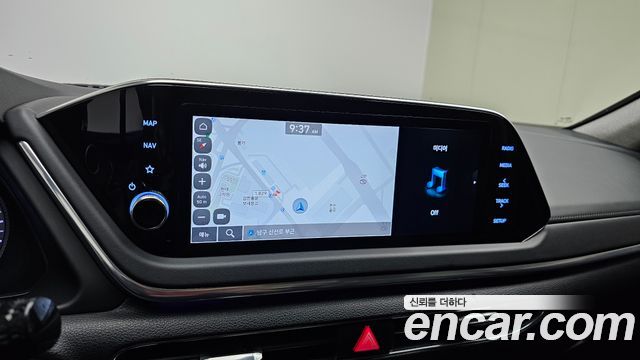 Hyundai Sonata 2023 — photo 15