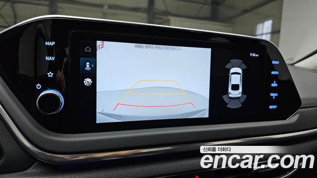 Hyundai Sonata 2023 — photo 16