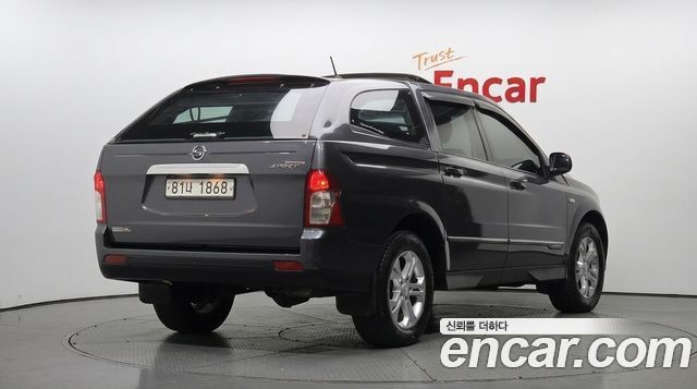 KG Mobility KORANDO 2014 — photo 2