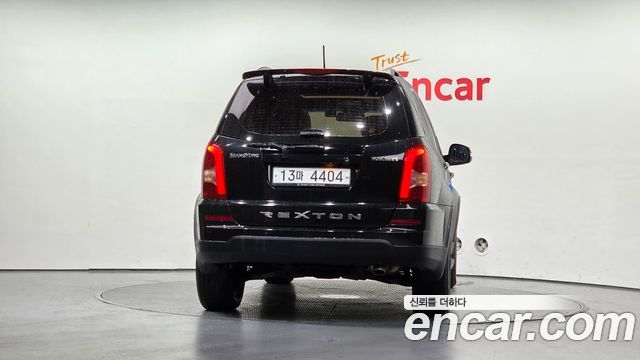 KG Mobility Rexton 2014 — photo 4
