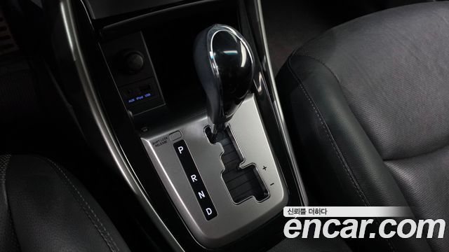 Hyundai AVANTE 2014 — photo 9