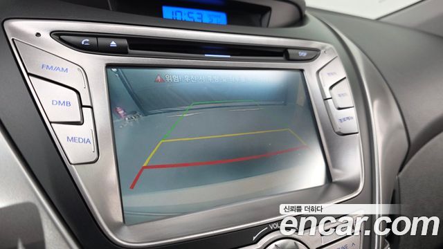 Hyundai AVANTE 2014 — photo 14