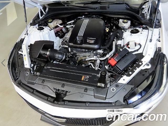 Cadillac CT5 2021 — photo 19