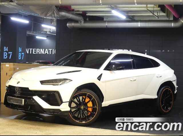 Lamborghini Urus 2024 — photo 2