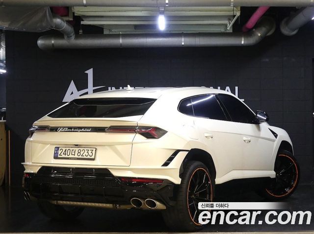 Lamborghini Urus 2024 — photo 4