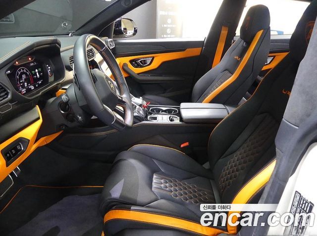 Lamborghini Urus 2024 — photo 9