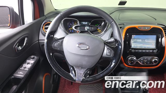 Renault Korea QM3 2014 — photo 13