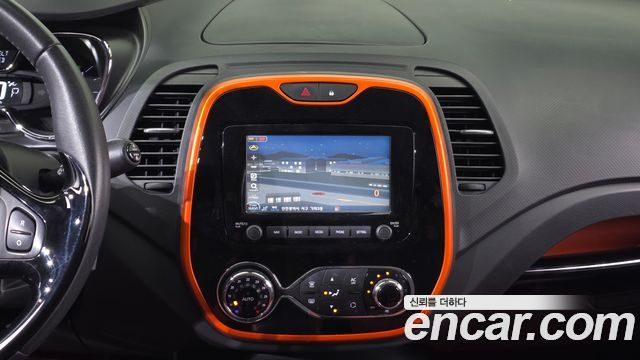 Renault Korea QM3 2014 — photo 14