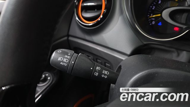 Renault Korea QM3 2014 — photo 18