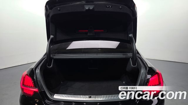 Kia K9 2022 — photo 24