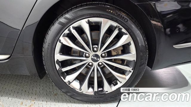 Kia K9 2022 — photo 7