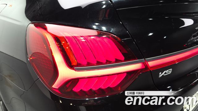 Kia K9 2022 — photo 9
