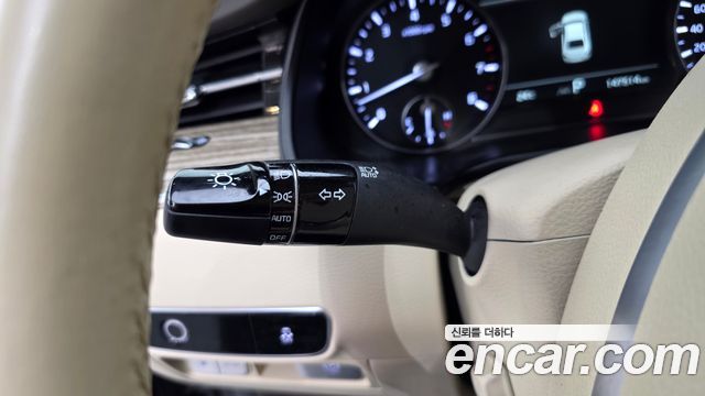 Kia K9 2022 — photo 27